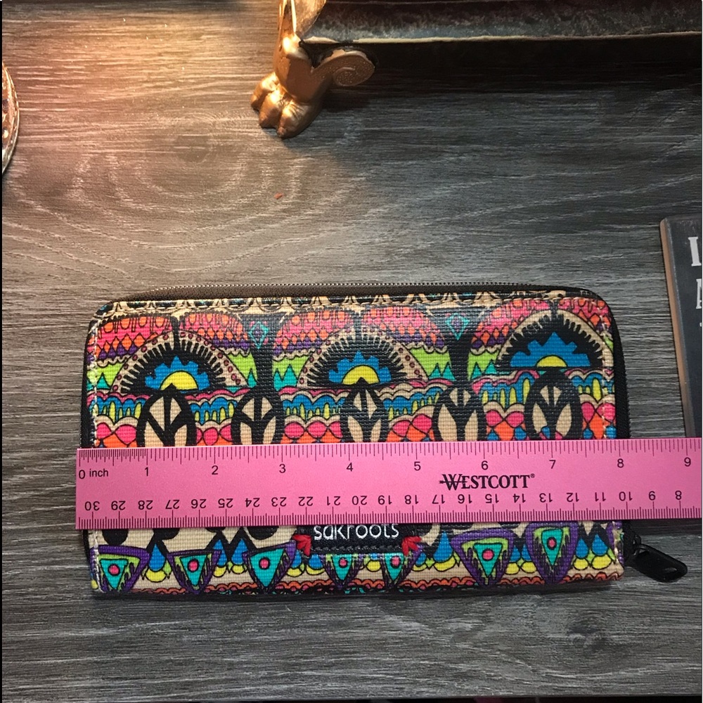 Colorful Wallet - Picture 2 of 4